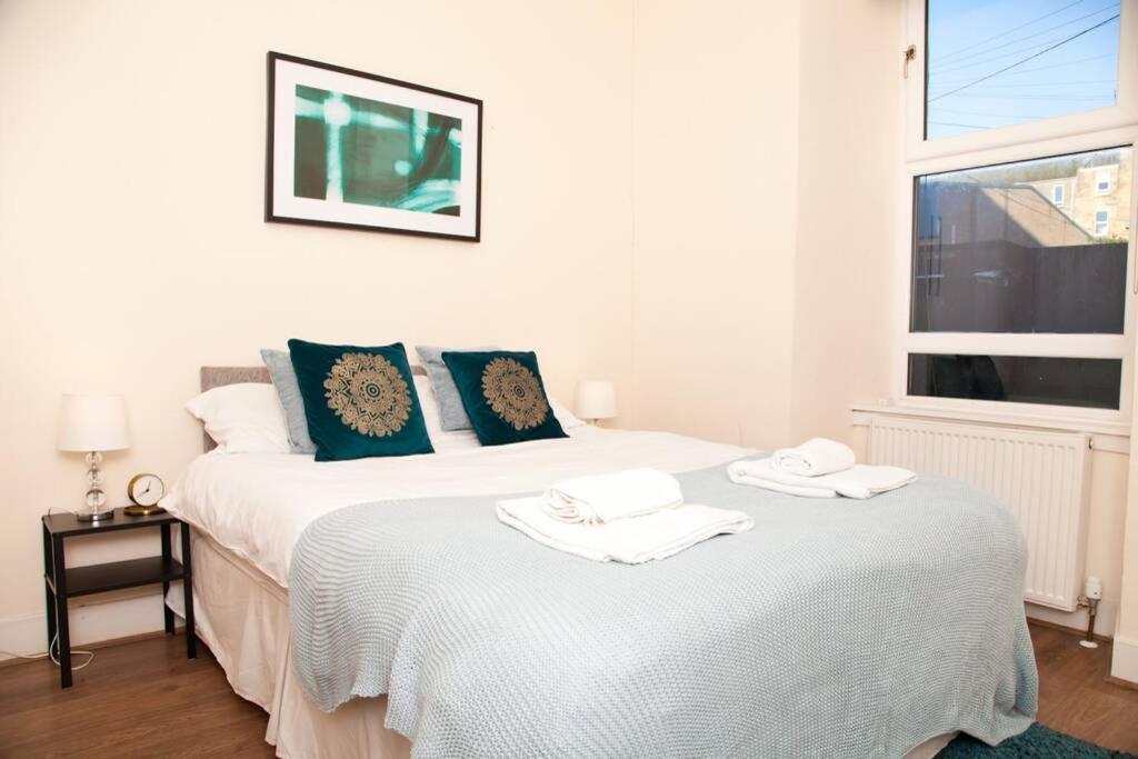 Snug - Logie Baird Apartment Helensburgh Exteriér fotografie
